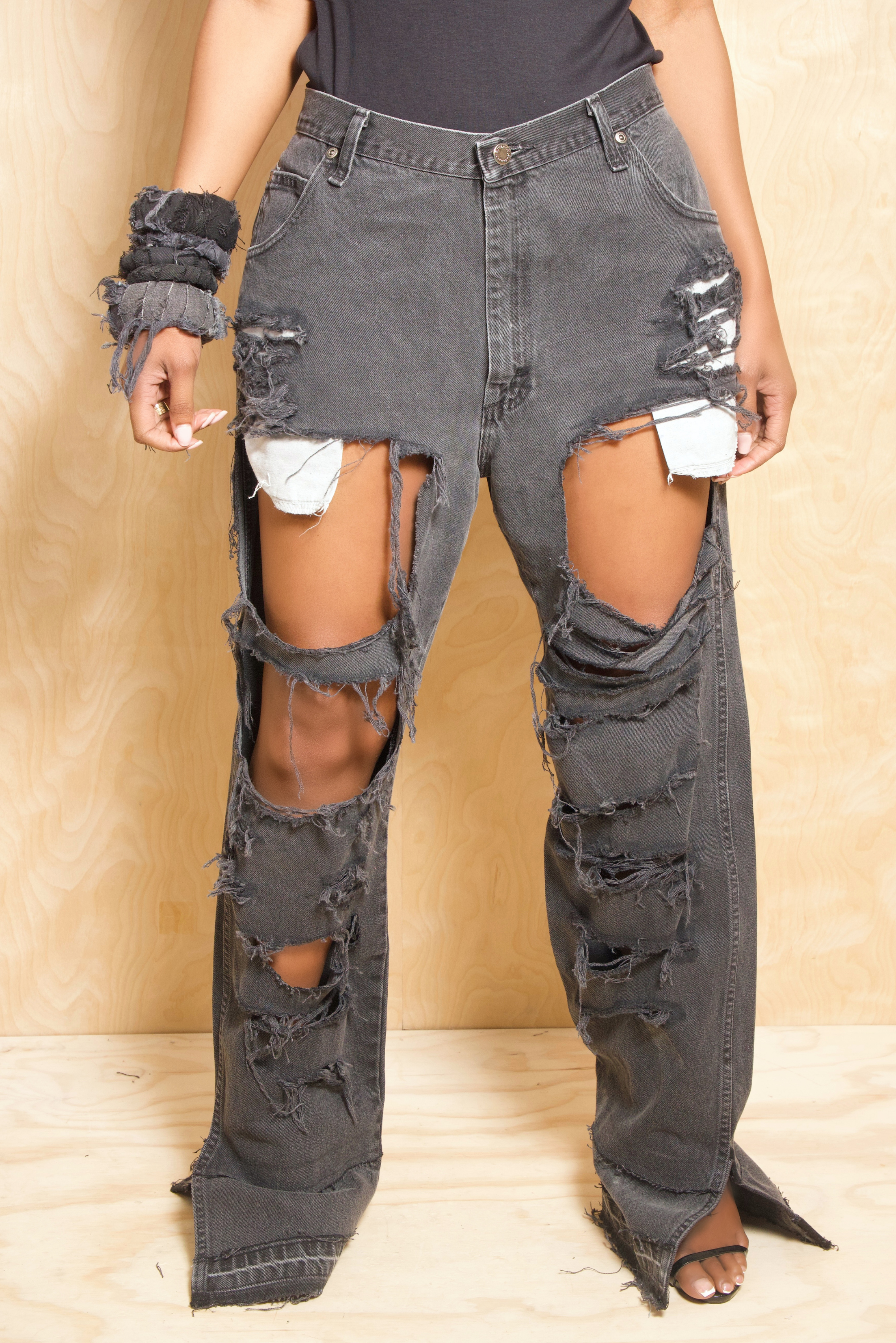 Ashy black crazy wicked holey distressed jeans - Classic Levi