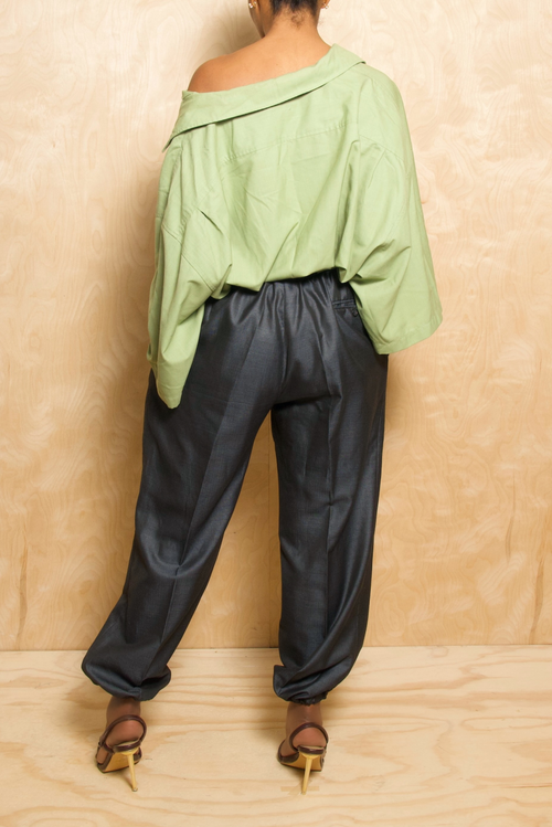 *Dark blue iridescent elastic jogger slacks (S)