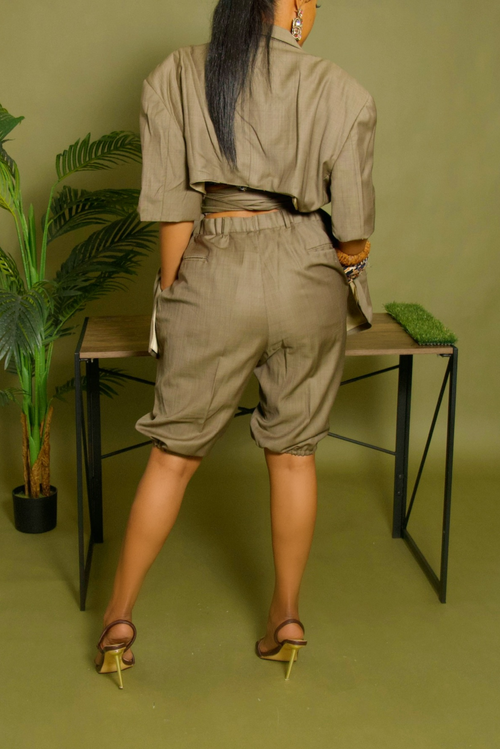 Golden short sleeve backless Belted blazer set S/M